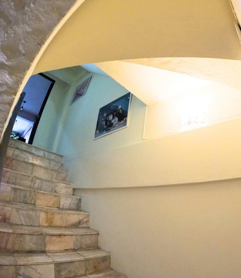Kpop Hostel Karon エクステリア 写真