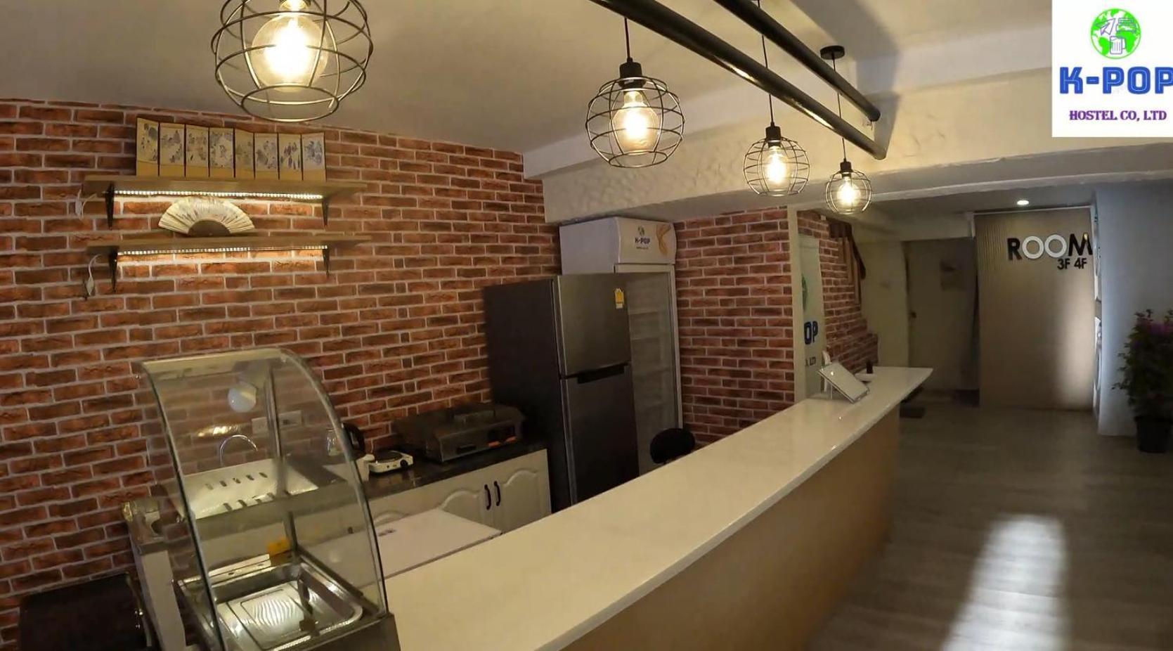Kpop Hostel Karon エクステリア 写真
