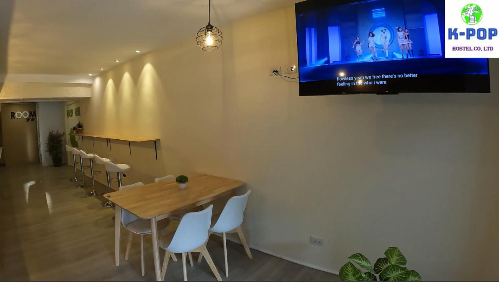 Kpop Hostel Karon エクステリア 写真